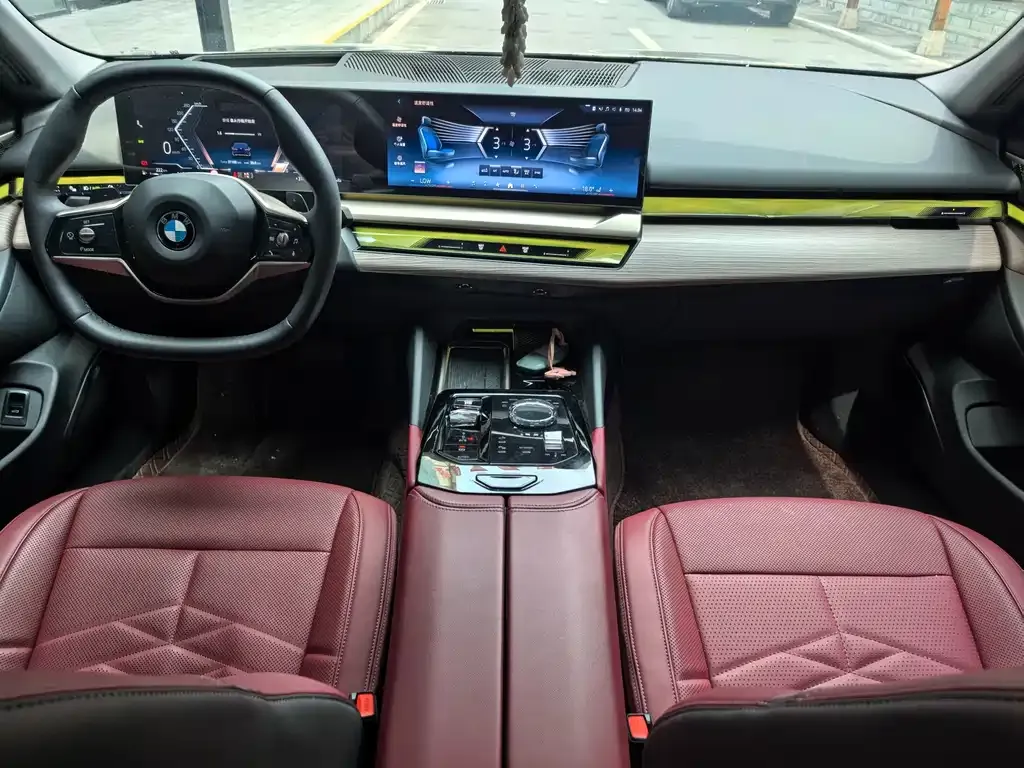 BMW 5 Series — фото 10
