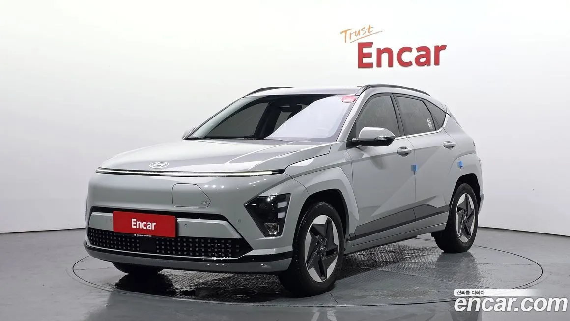 Hyundai Kona — фото 1