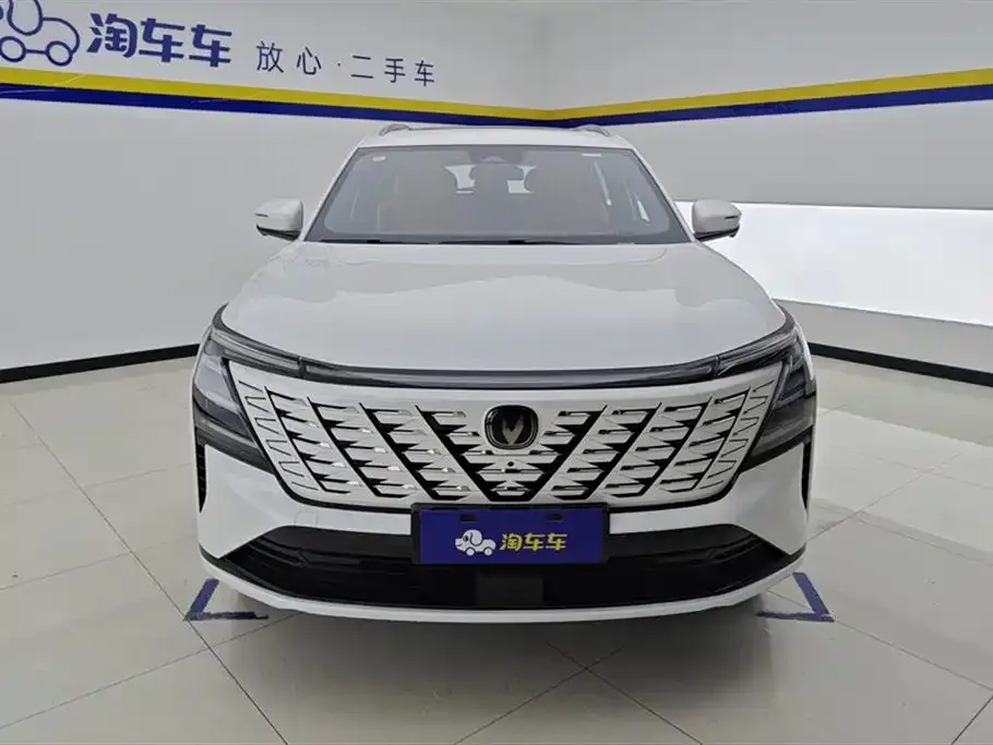Changan CS75PLUS — фото 7
