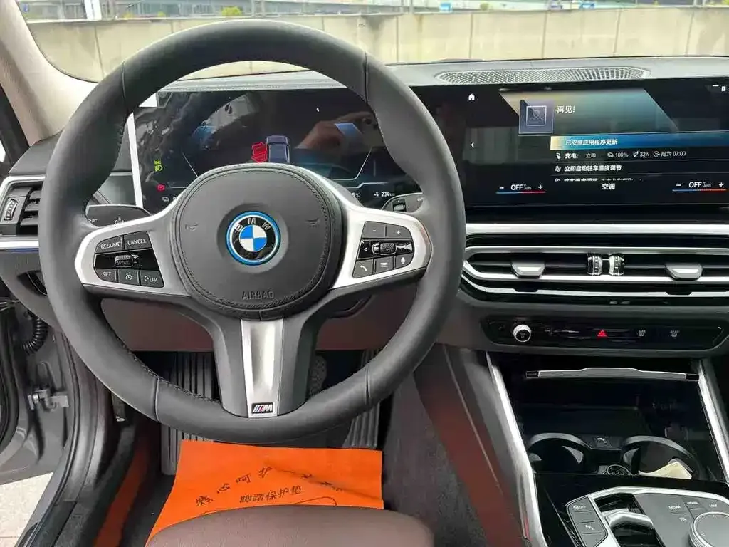 BMW i3 — фото 5