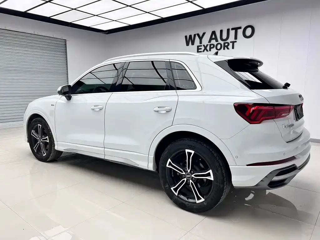 Audi Q3 — фото 9