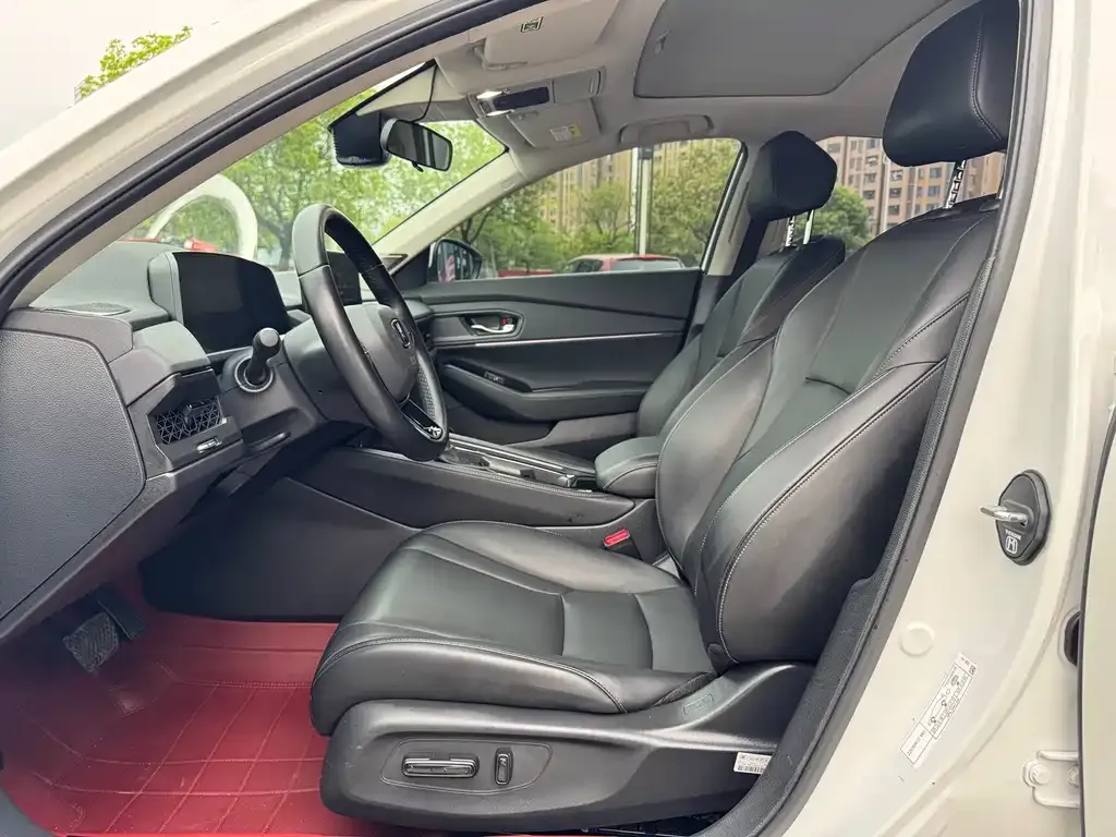 Honda Accord — фото 5