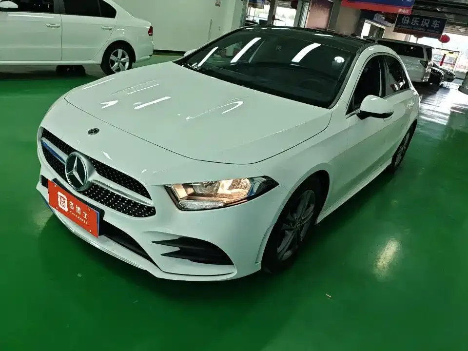 Mercedes-Benz A-Class — фото 1