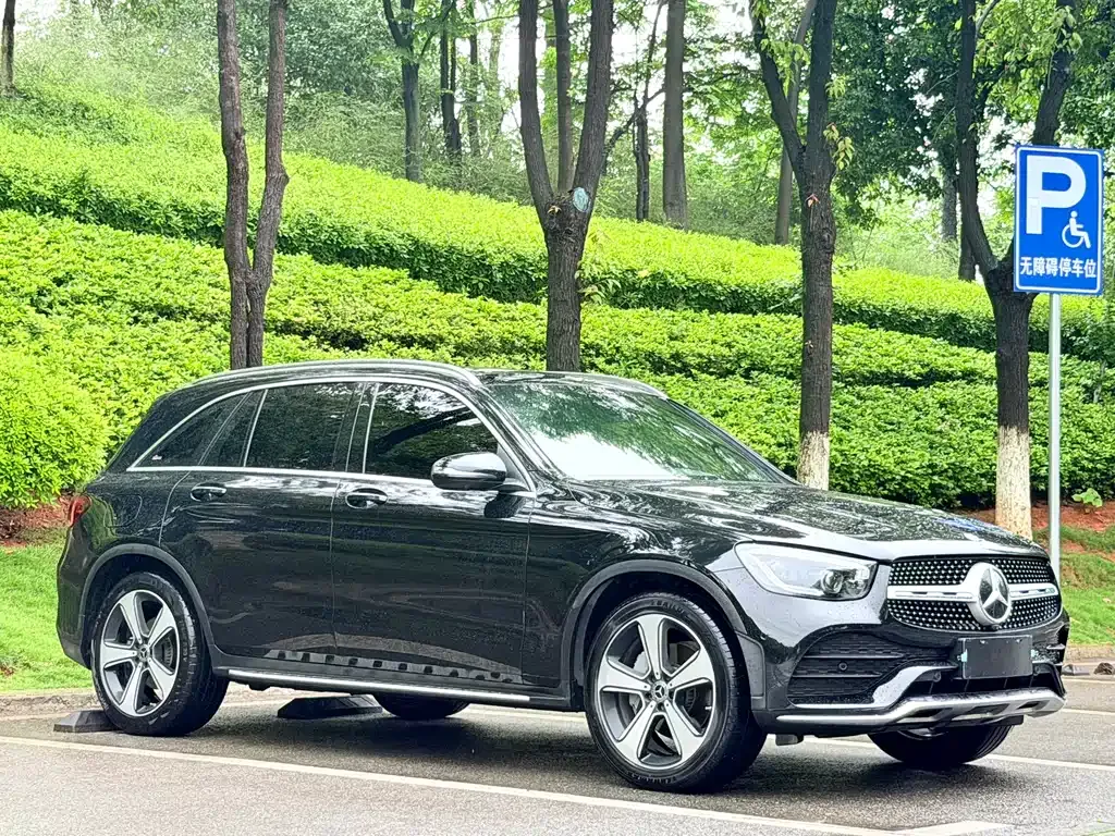 Mercedes-Benz GLC — фото 10