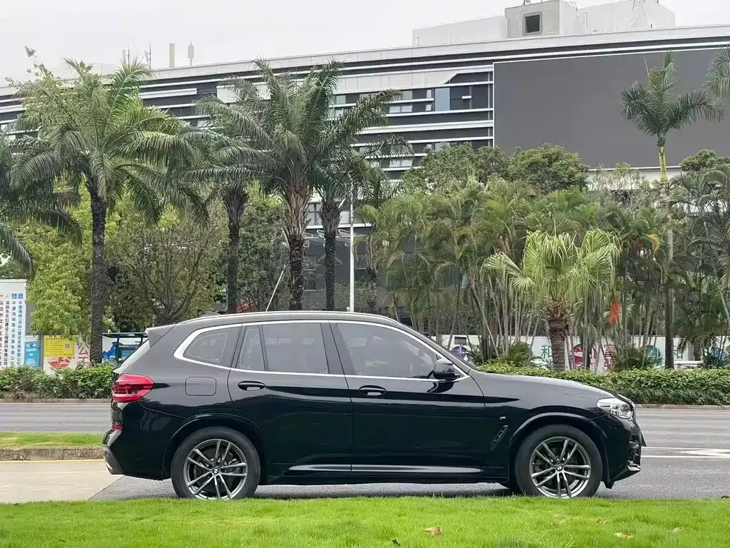 BMW X3 — фото 6