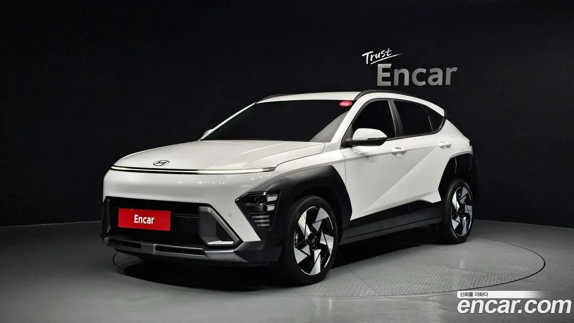Hyundai Kona — фото 1