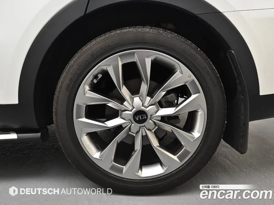 Kia Sorento — фото 3