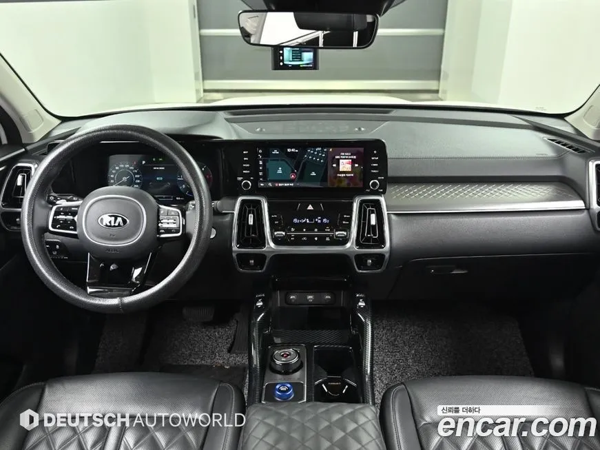 Kia Sorento — фото 6