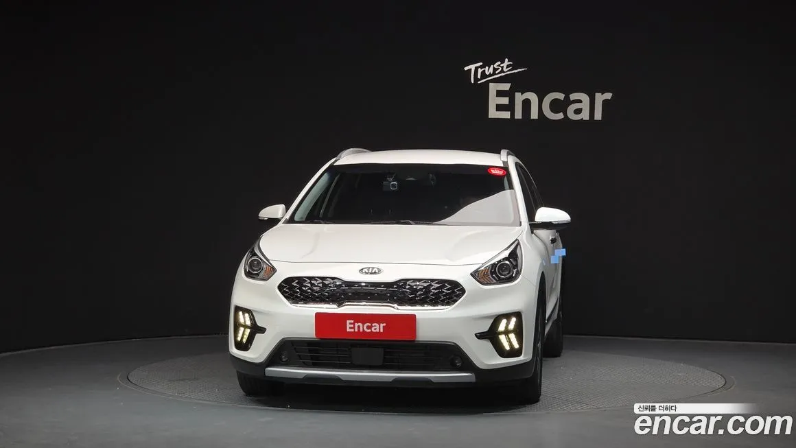 Kia Niro — фото 2