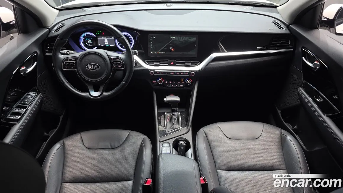Kia Niro — фото 6