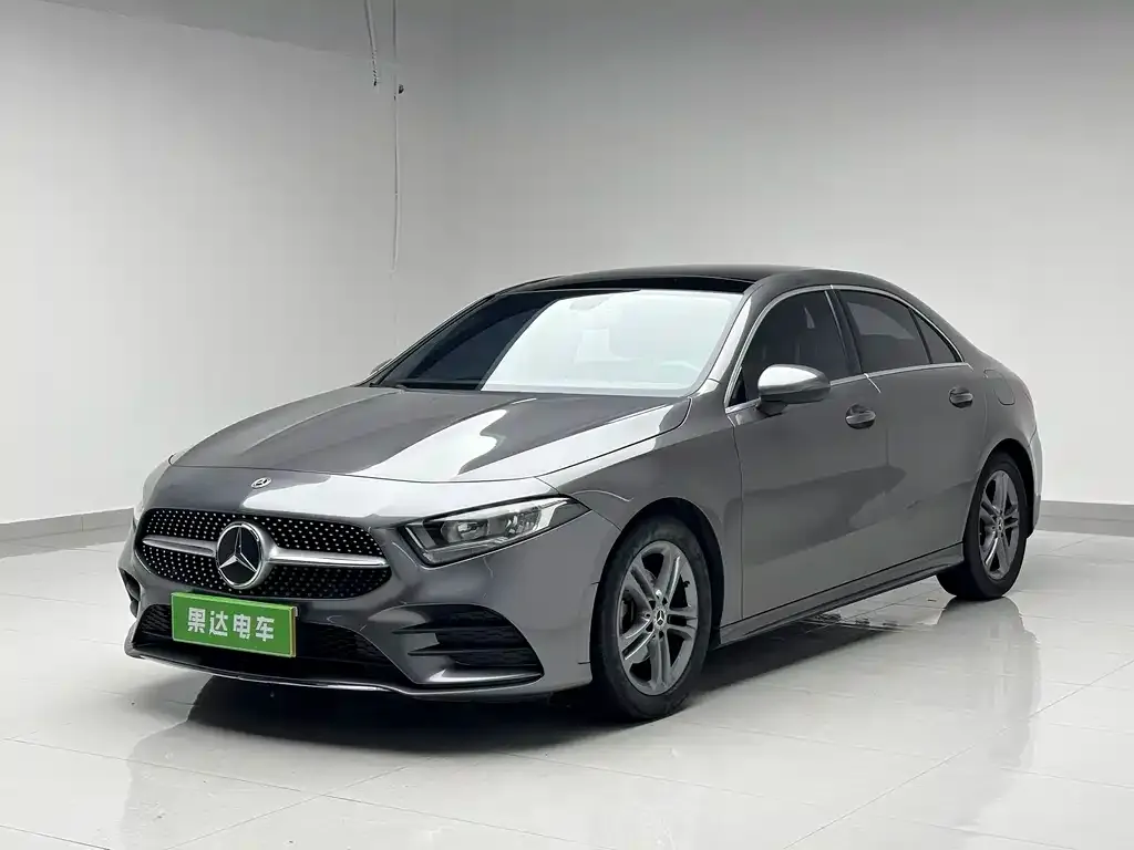 Mercedes-Benz A-Class — фото 1