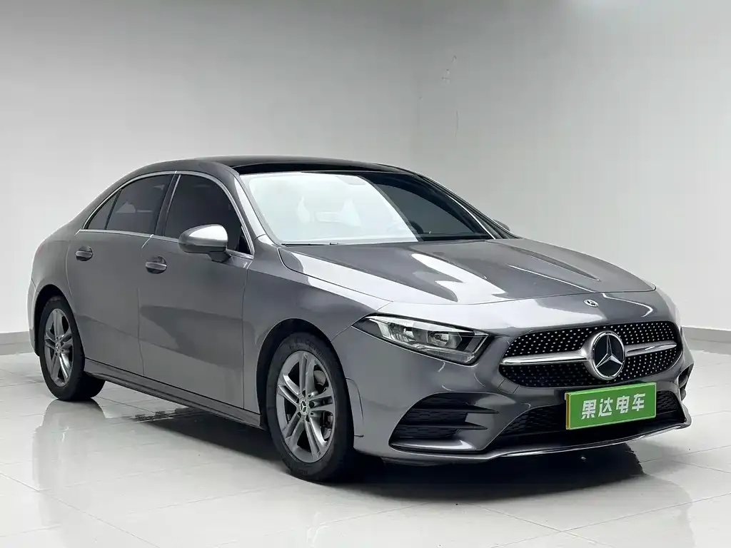 Mercedes-Benz A-Class — фото 6