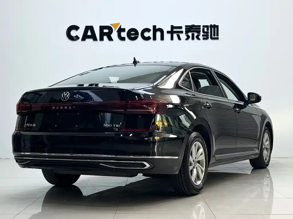 Volkswagen Passat — фото 9