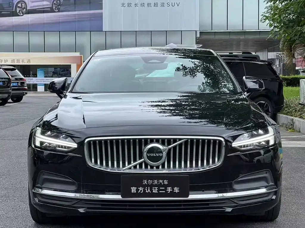 Volvo S90 — фото 8