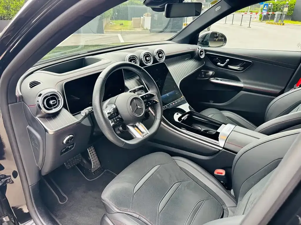 Mercedes-Benz GLC AMG — фото 9