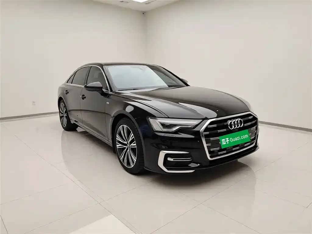 Audi A6L — фото 2