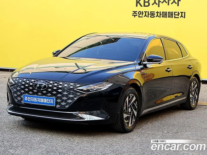 Hyundai Grandeur — фото 1