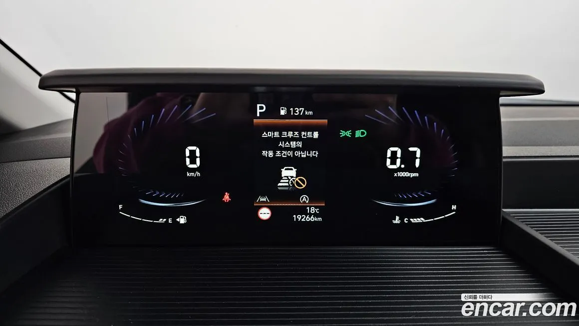 Hyundai Staria — фото 2