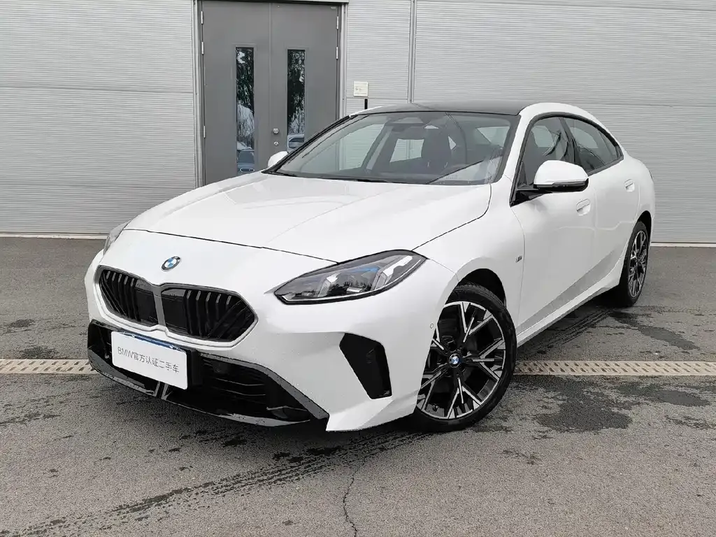 BMW 2 Series — фото 1