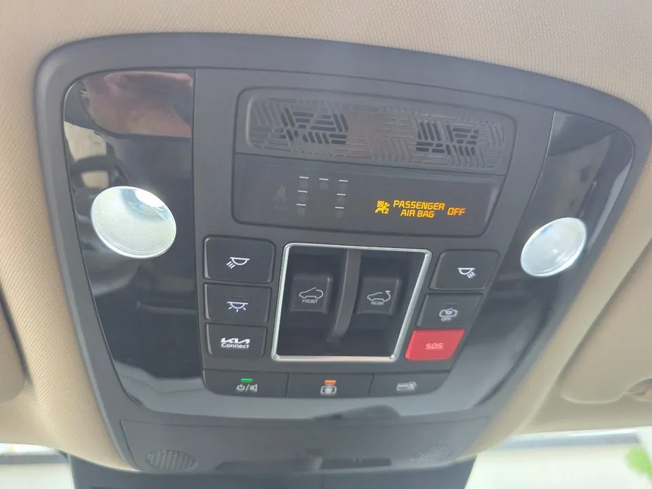 Kia Carnival — фото 4