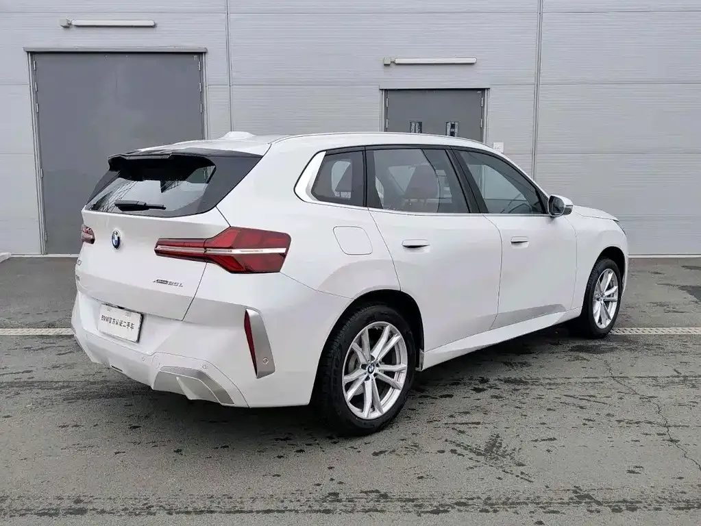 BMW X3 — фото 10