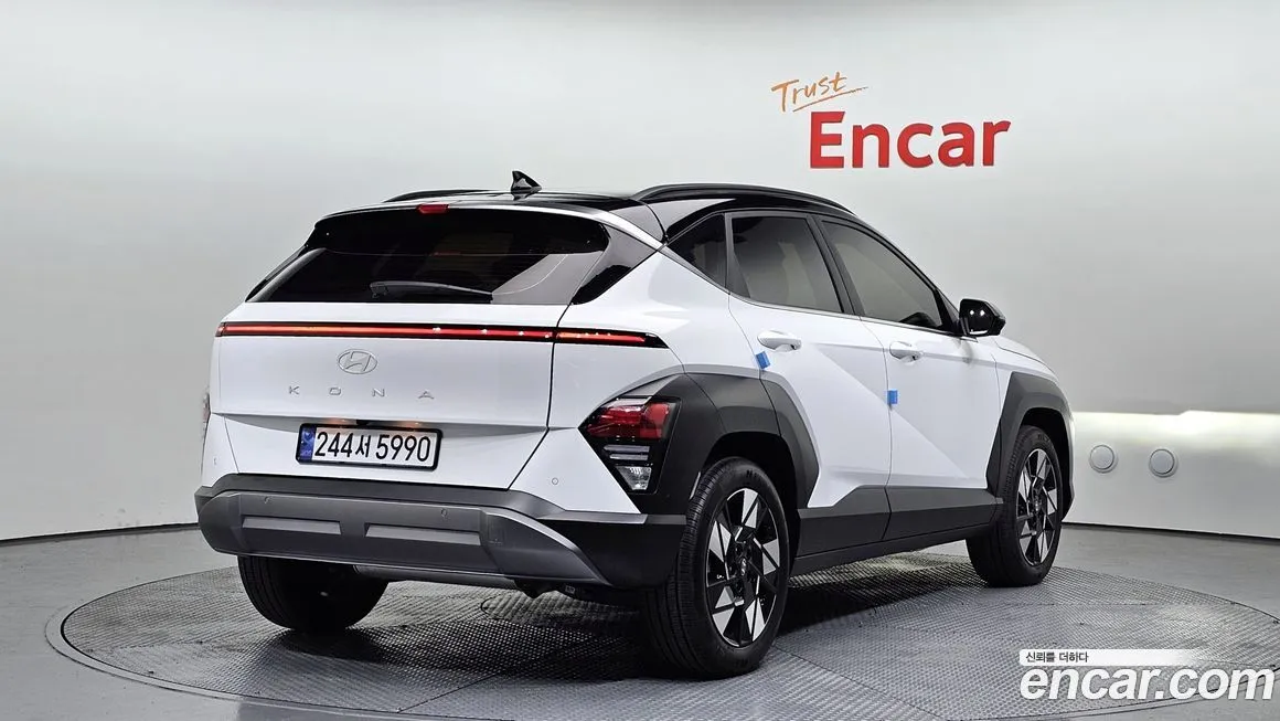 Hyundai Kona — фото 9