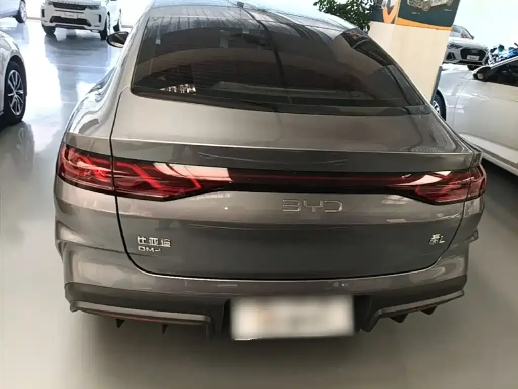 BYD Qin L — фото 7