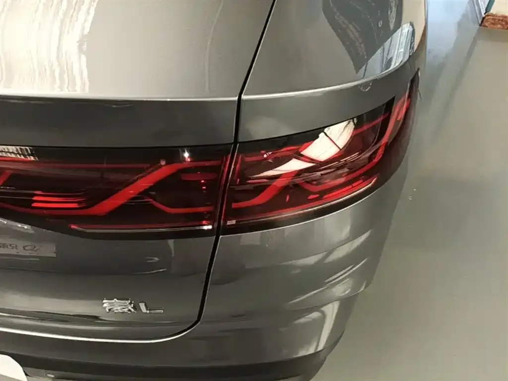 BYD Qin L — фото 8