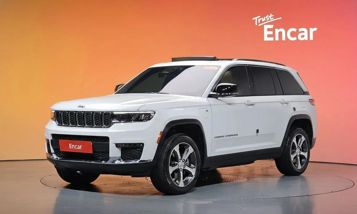 Jeep Cherokee — фото 1
