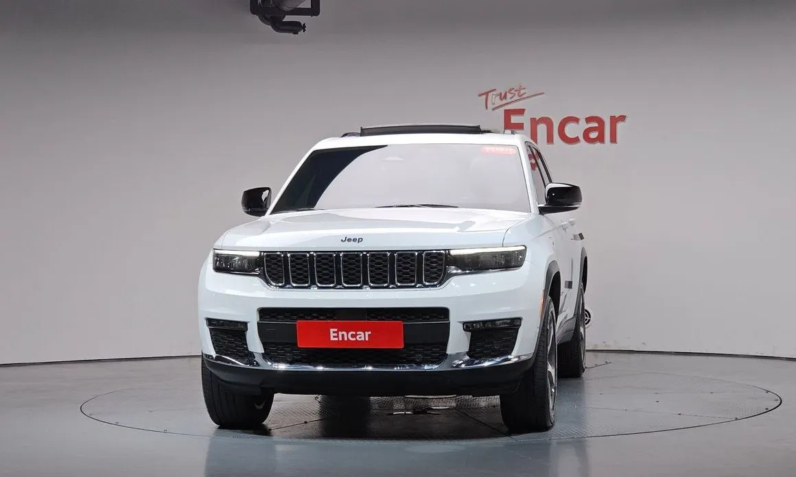Jeep Cherokee — фото 7