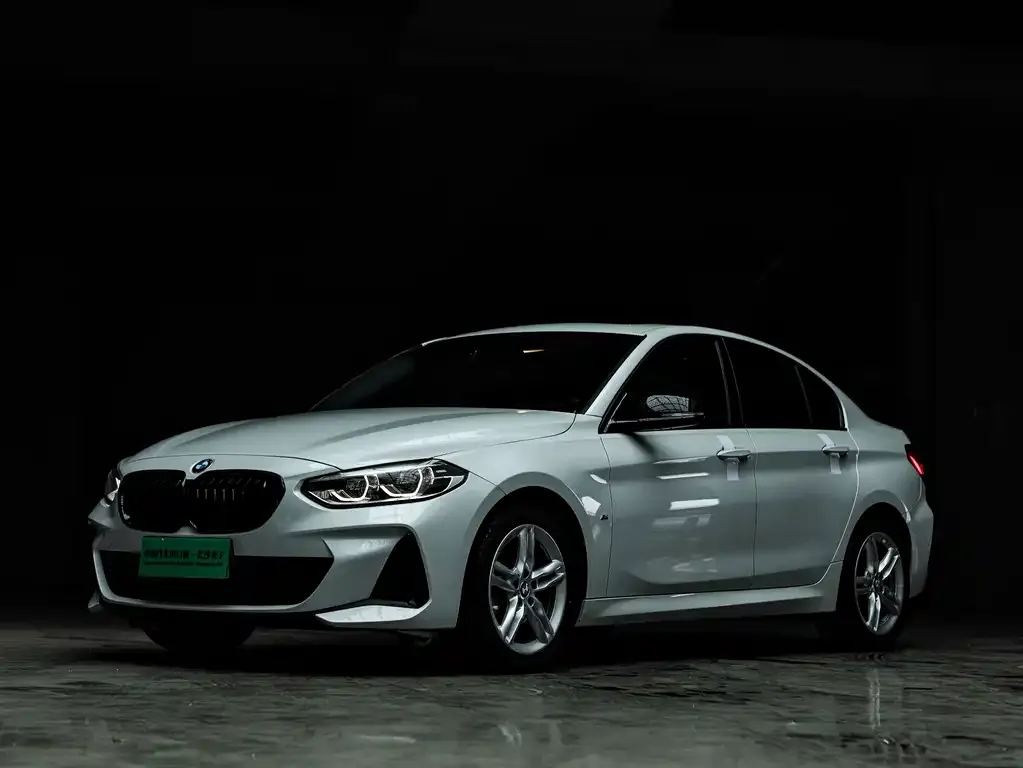 BMW 1 Series — фото 1