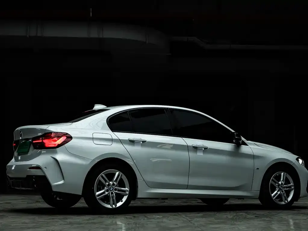 BMW 1 Series — фото 8