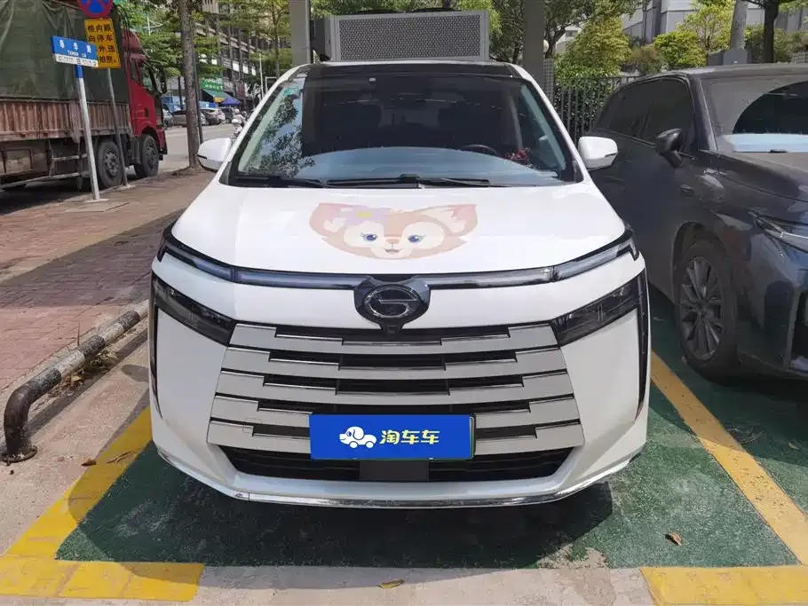 GAC Motor E8 Hybrid — фото 4
