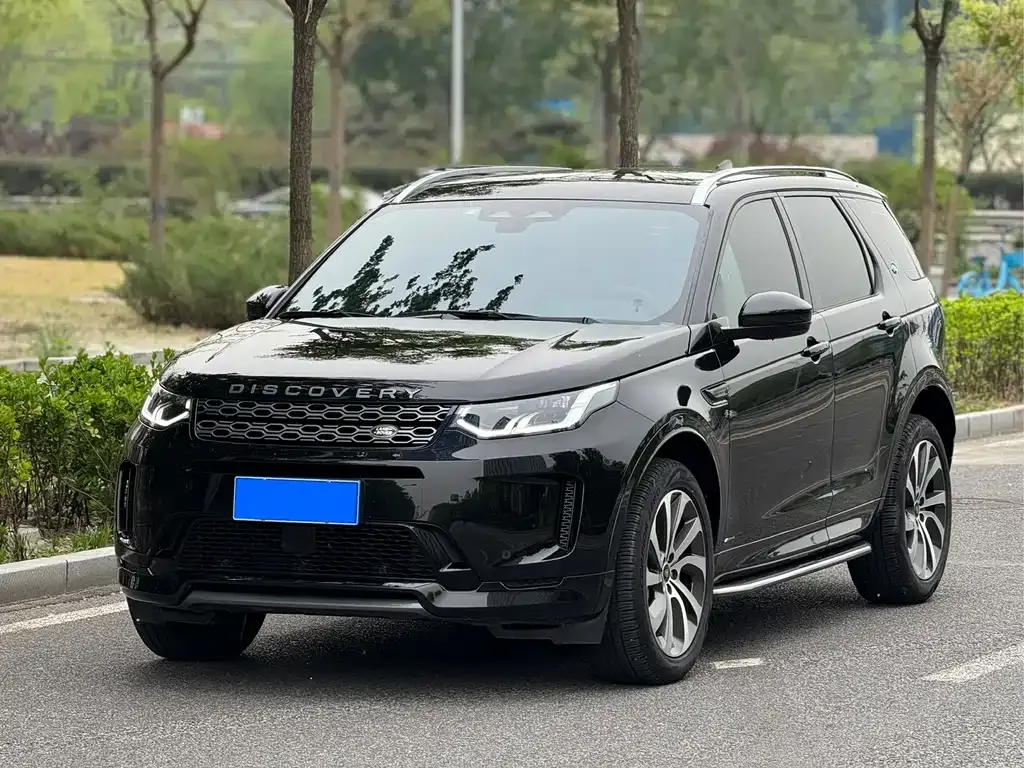 Land Rover Discovery Sport — фото 1