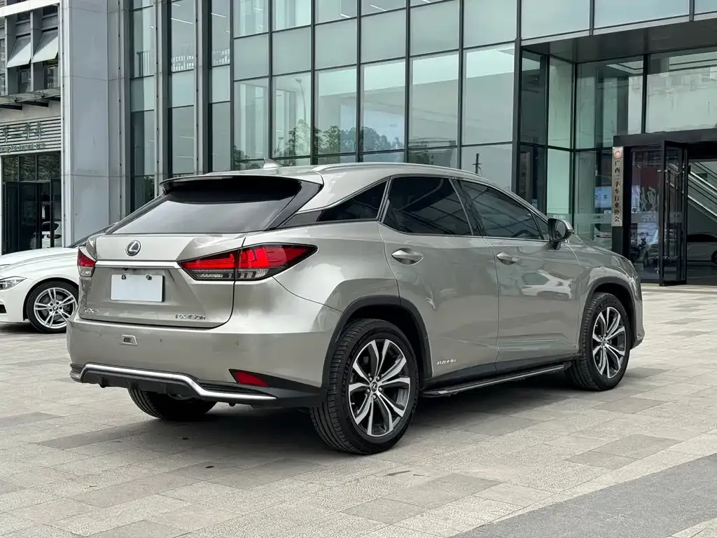 Lexus RX — фото 7