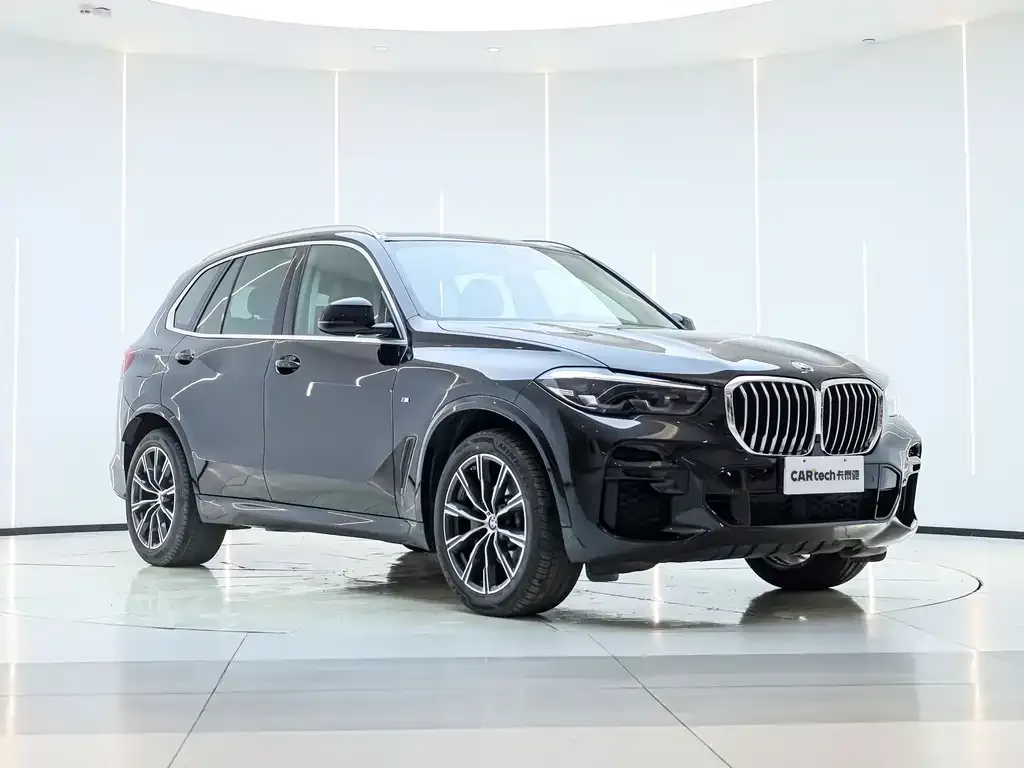 BMW X5 (Import) — фото 5