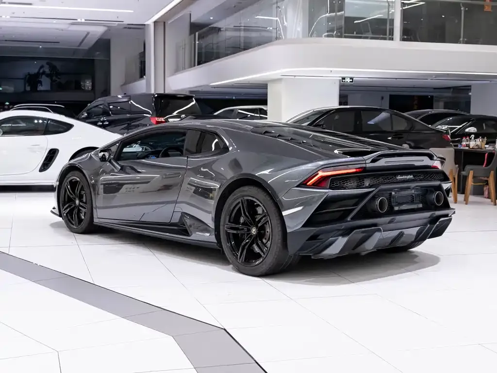 Lamborghini Huracan — фото 7