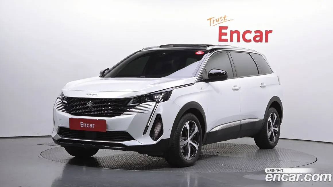 Peugeot 5008 — фото 1