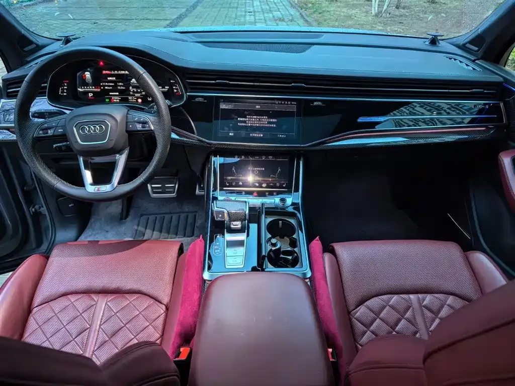 Audi SQ7 — фото 6