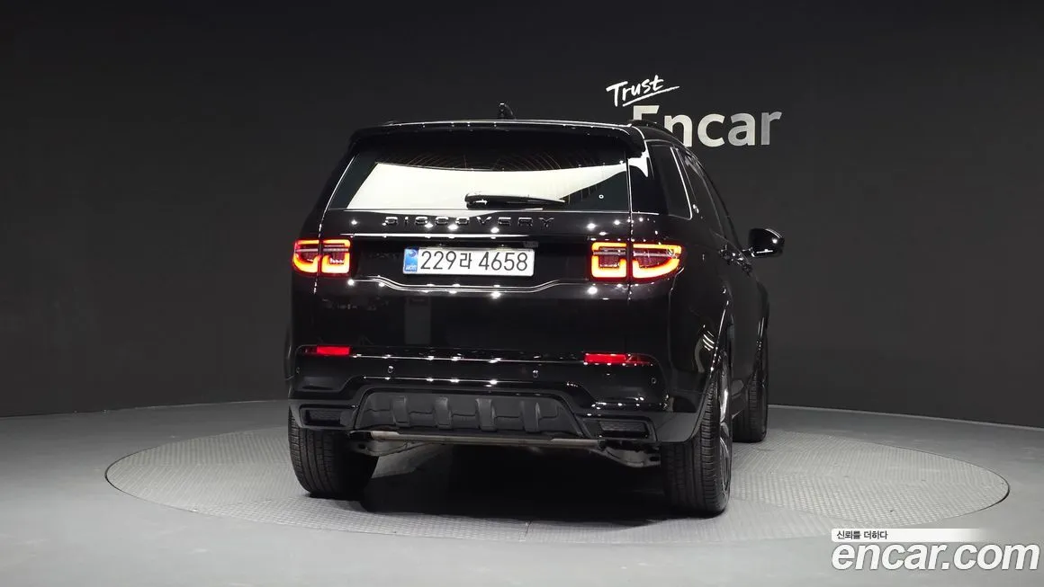 Land Rover Discovery Sport — фото 4