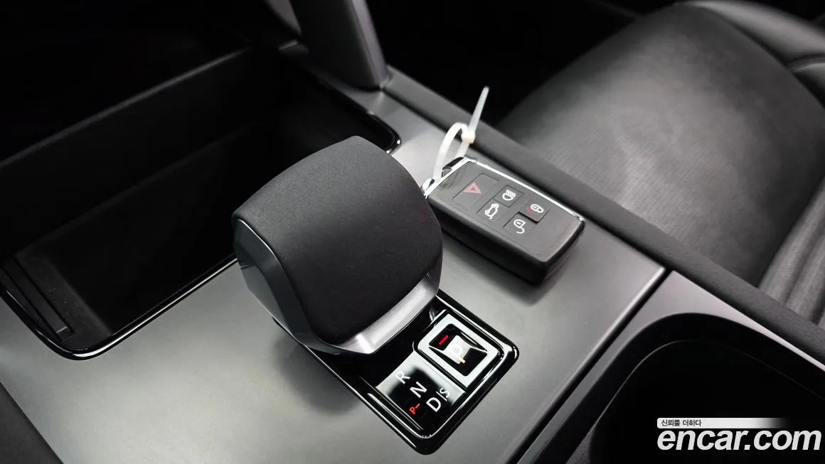 Land Rover Discovery Sport — фото 10