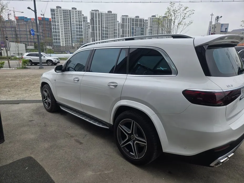 Mercedes-Benz GLS-Class — фото 4