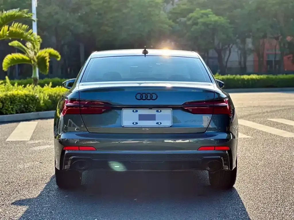 Audi A6L — фото 7