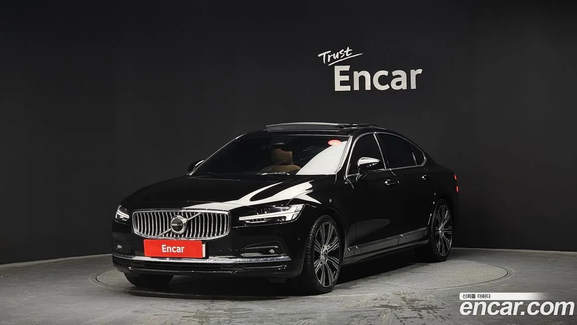 Volvo S90 — фото 1
