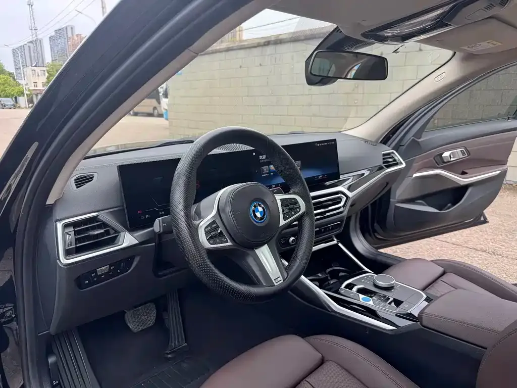 BMW i3 — фото 2