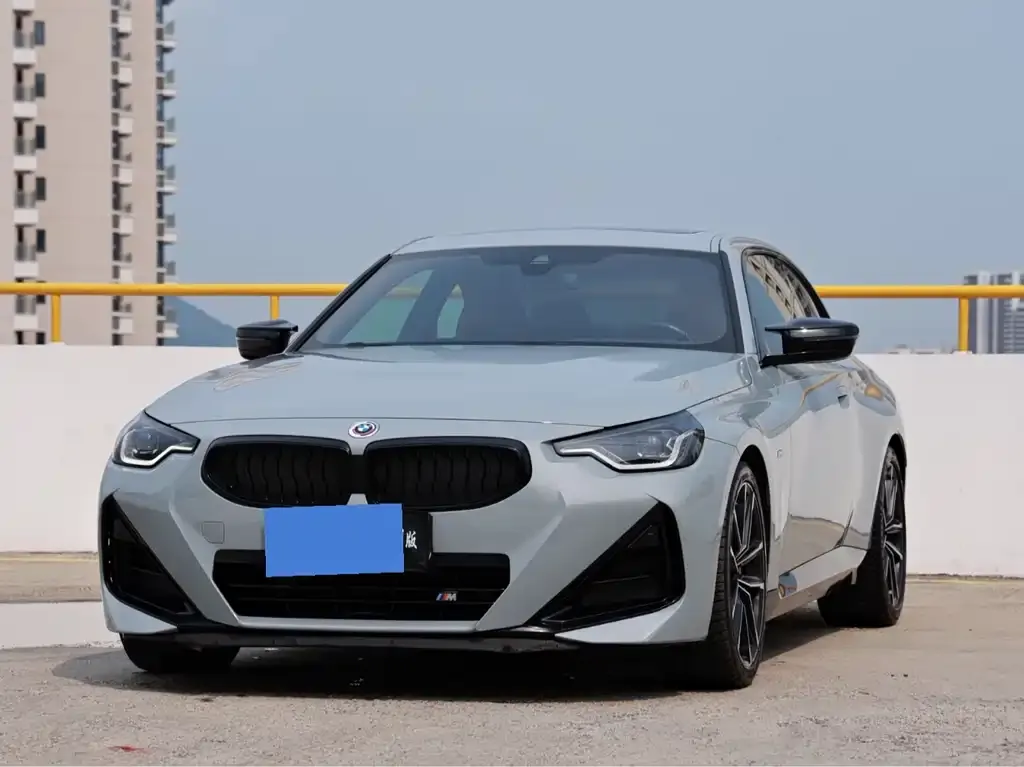 BMW M240i — фото 1