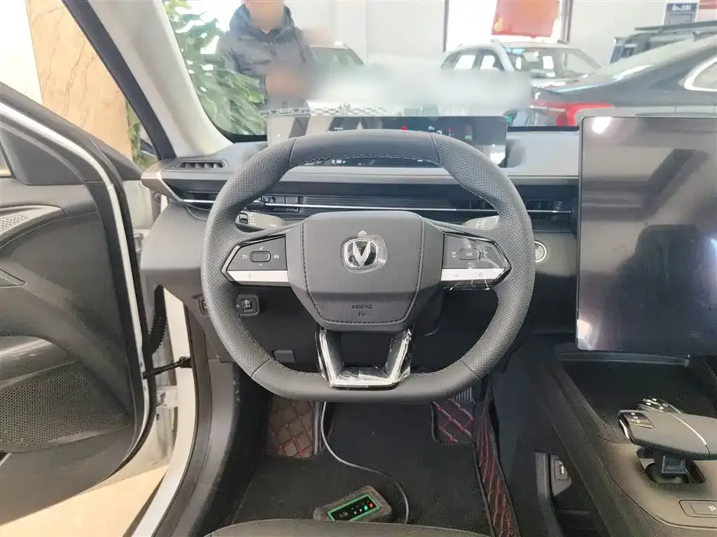 Changan Eado — фото 10