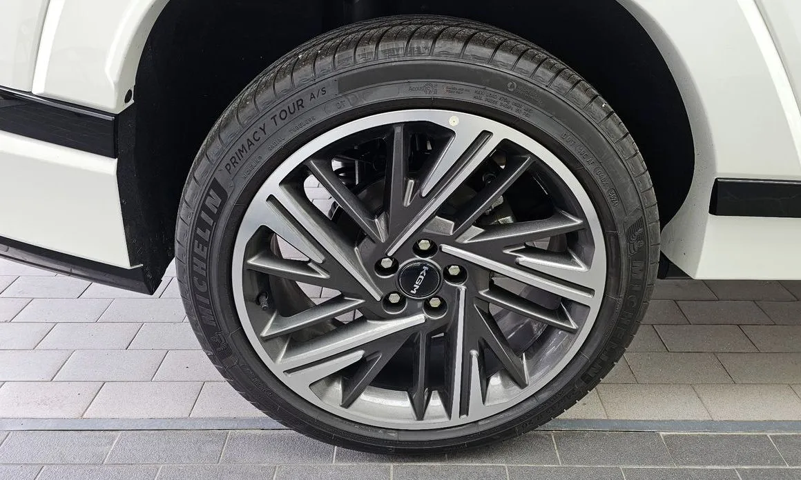 KG Mobility (Ssangyong) Actyon — фото 6