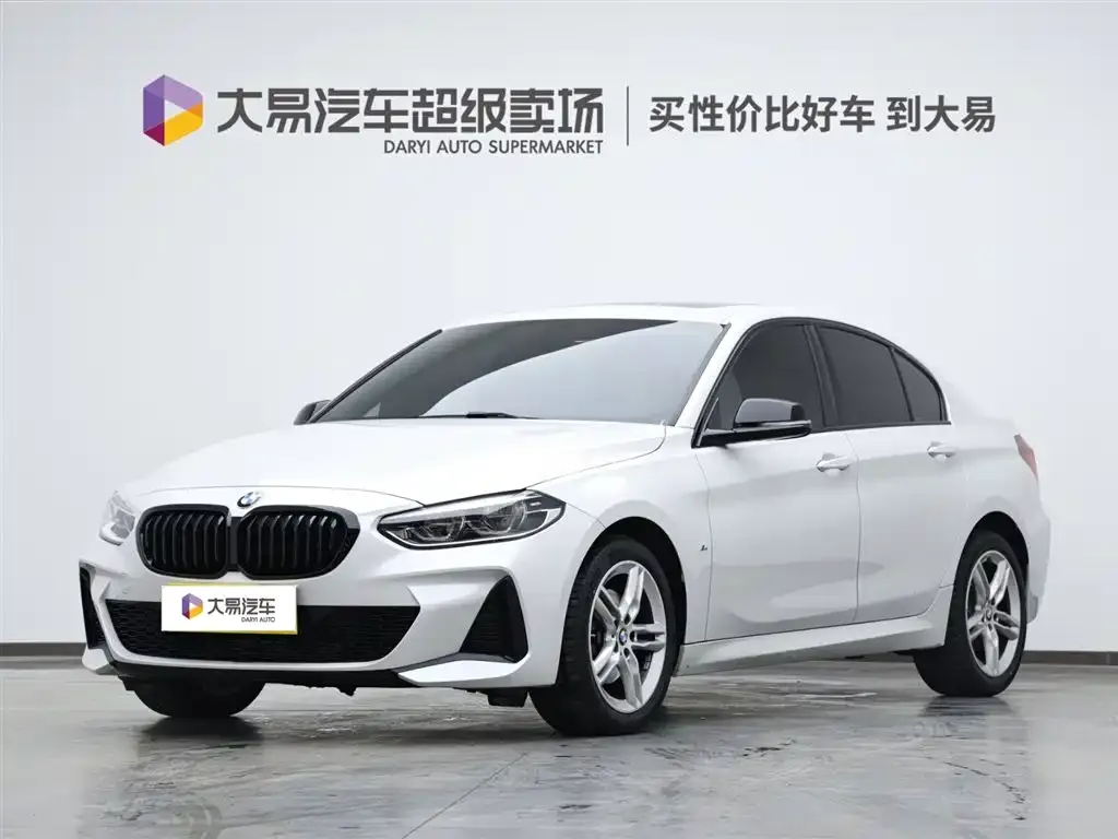 BMW 1 Series — фото 1