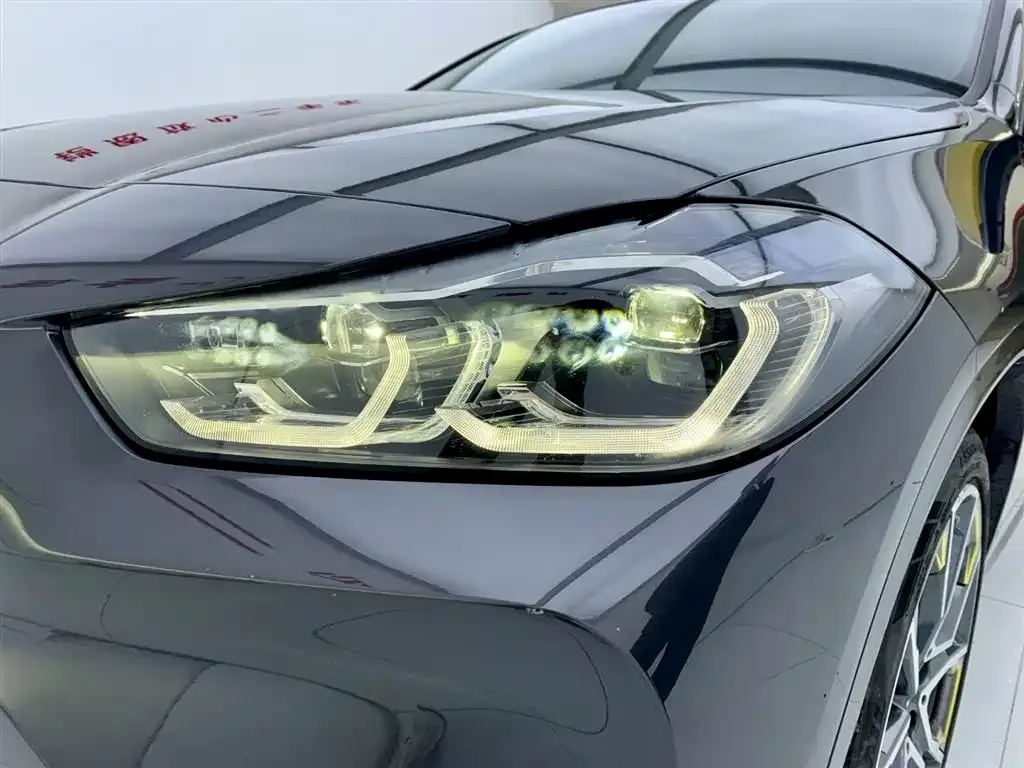 BMW X2 — фото 9